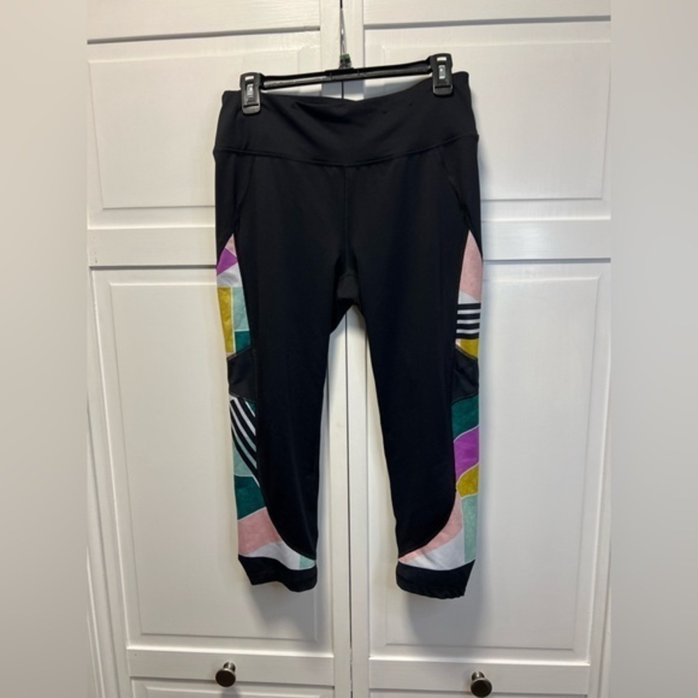 Fila Sport Performance Capri Workout Leggings Size Women’s Large Multicolor